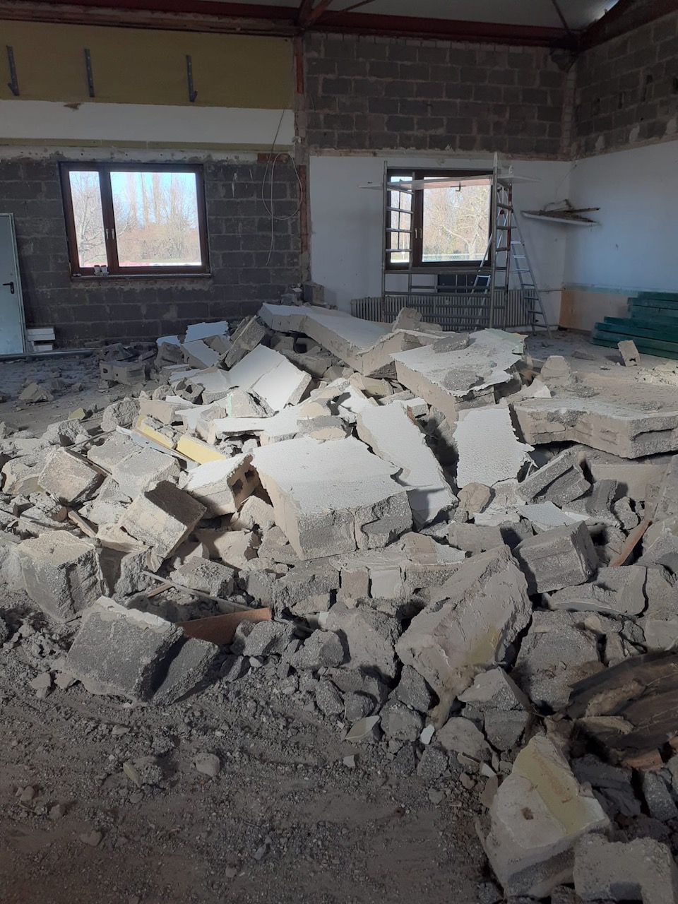 Wiederaufbau Sporthalle – Bild 5