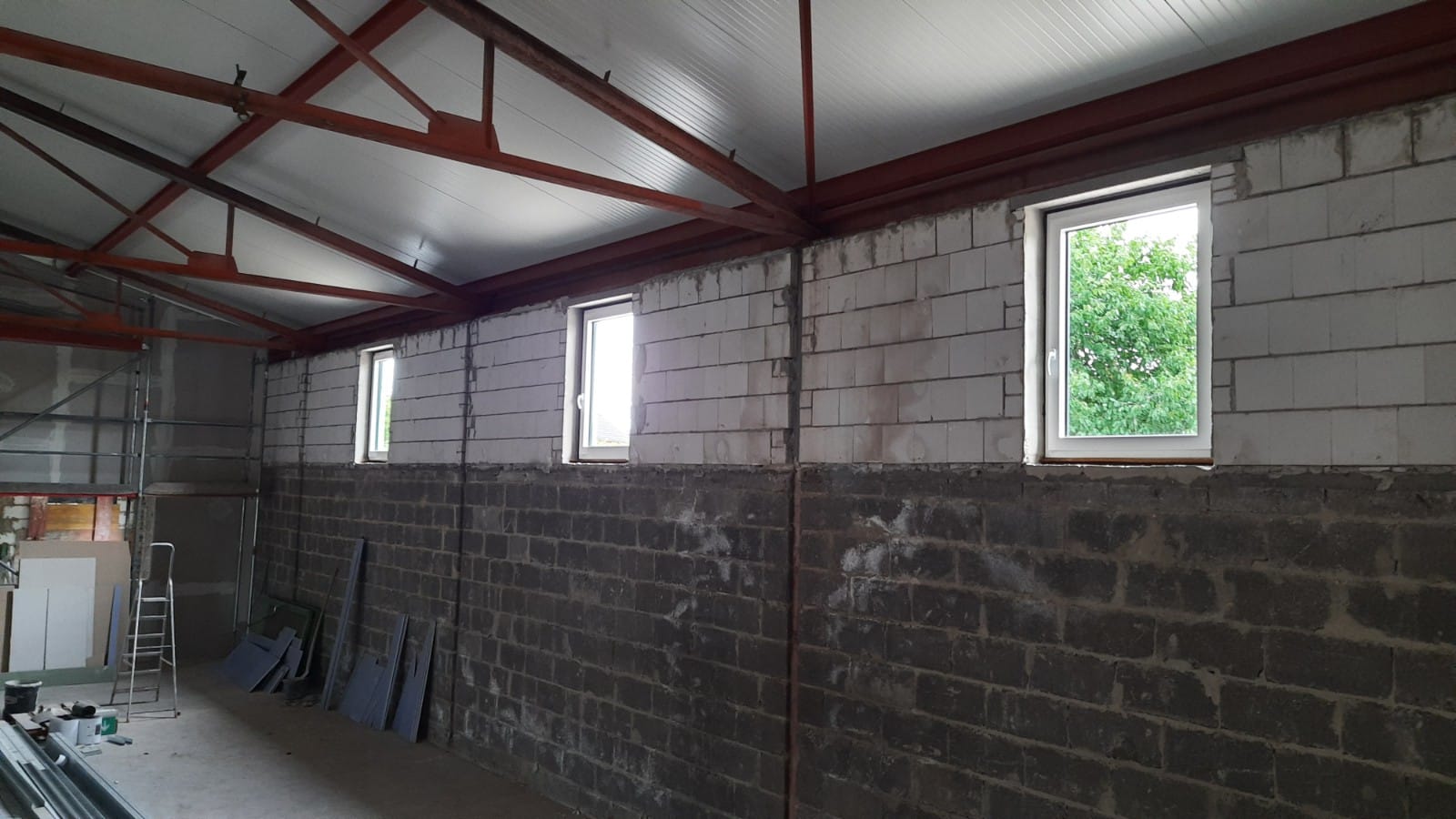 Wiederaufbau Sporthalle – Bild 21
