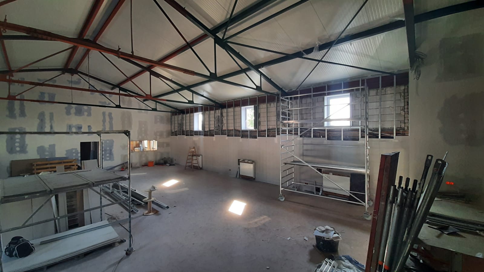 Wiederaufbau Sporthalle – Bild 29